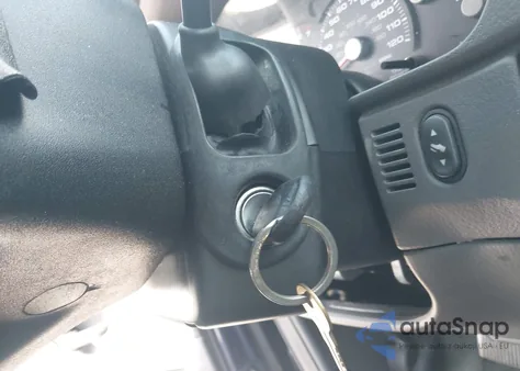 2005 Ford Explorer Xlt/Xlt Sport/Nbx from USA, damaged, VIN 1FMZU63K35UA09458